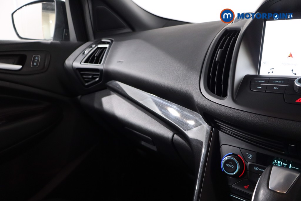 Ford Kuga St-Line X Automatic Petrol SUV - Stock Number (1547759) - 17th supplementary image