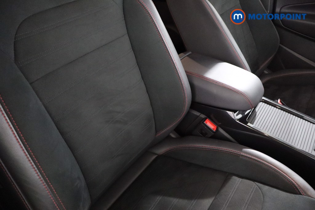 Ford Kuga St-Line X Automatic Petrol SUV - Stock Number (1547759) - 22nd supplementary image