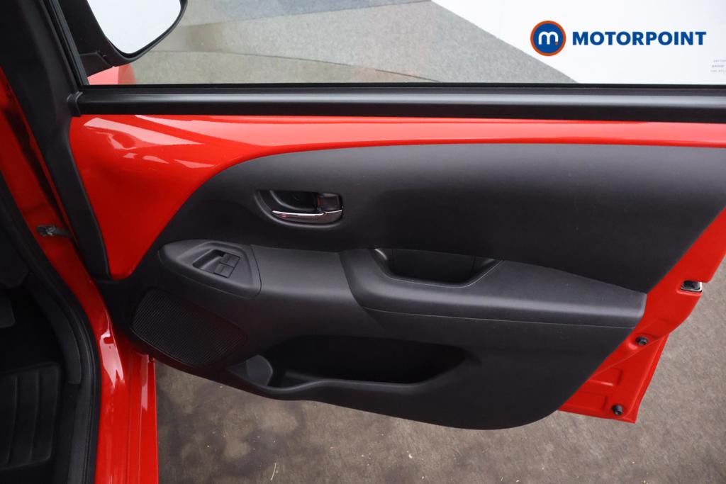 Toyota Aygo X-Play Manual Petrol Hatchback - Stock Number (1547808) - 9th supplementary image