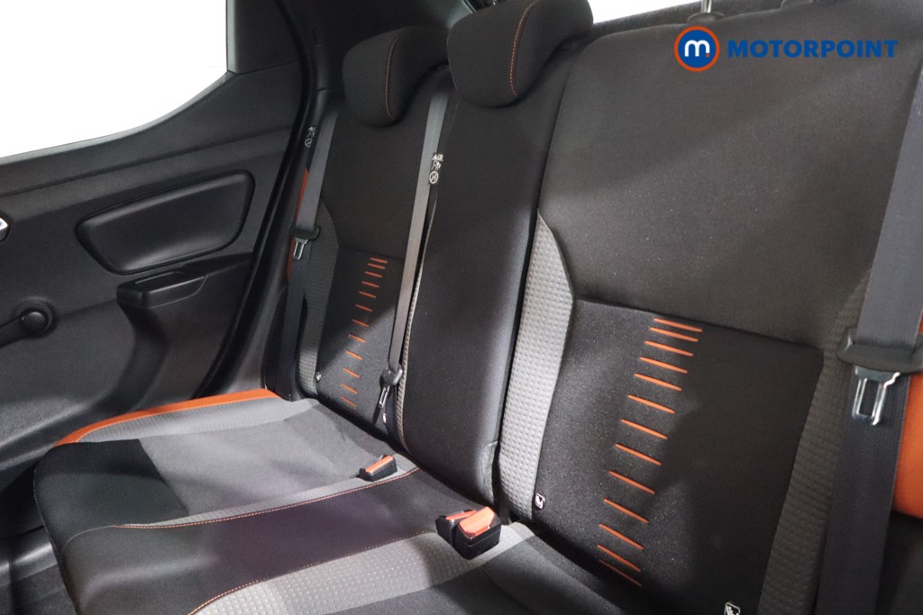 Nissan Micra Tekna Manual Petrol Hatchback - Stock Number (1547980) - 5th supplementary image