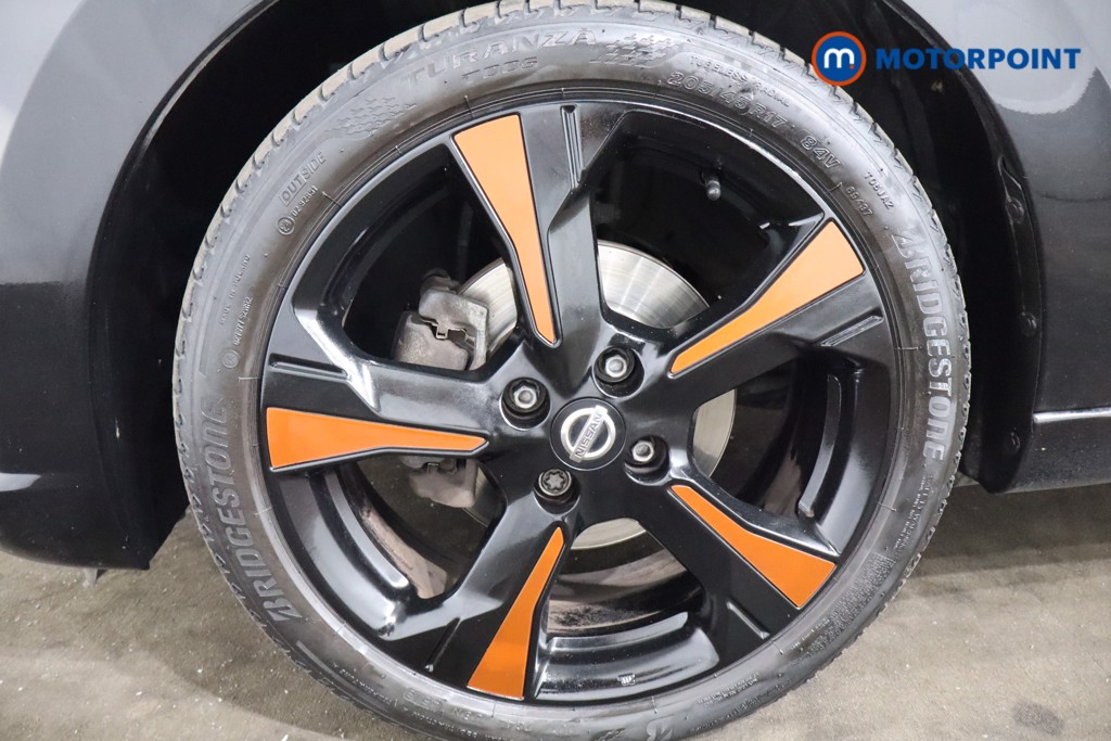 Nissan Micra Tekna Manual Petrol Hatchback - Stock Number (1547980) - 9th supplementary image