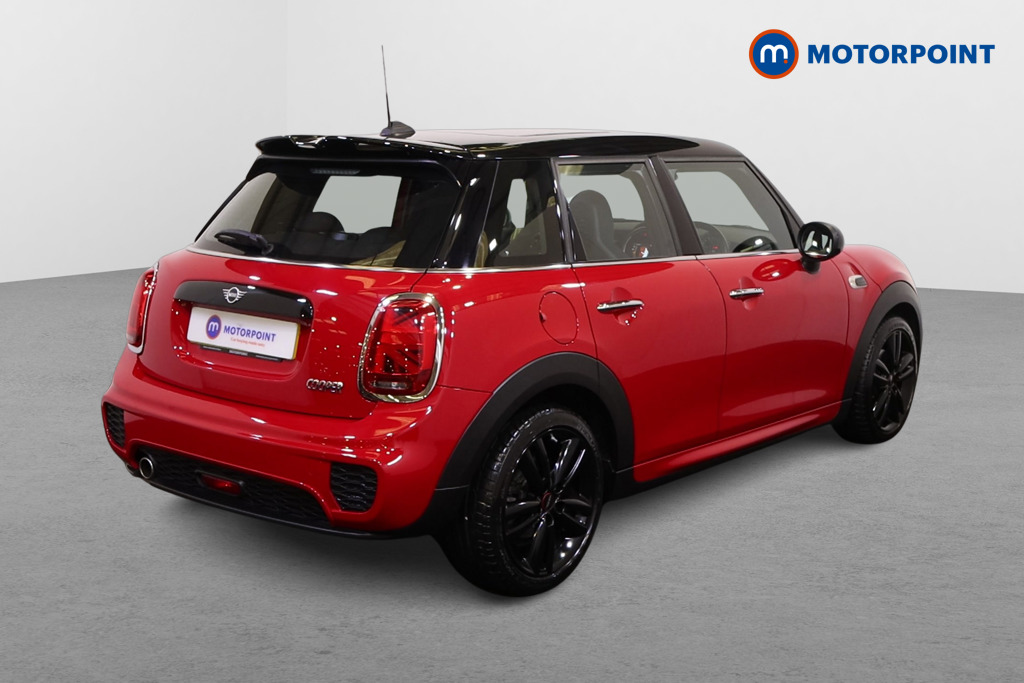 Mini Hatchback Cooper Manual Petrol Hatchback - Stock Number (1547982) - Drivers side rear corner