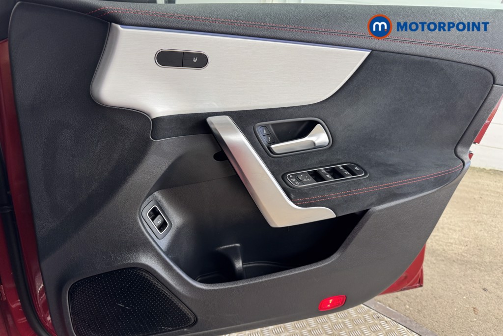 Mercedes-Benz CLA Amg Line Automatic Petrol Estate - Stock Number (1548009) - 15th supplementary image