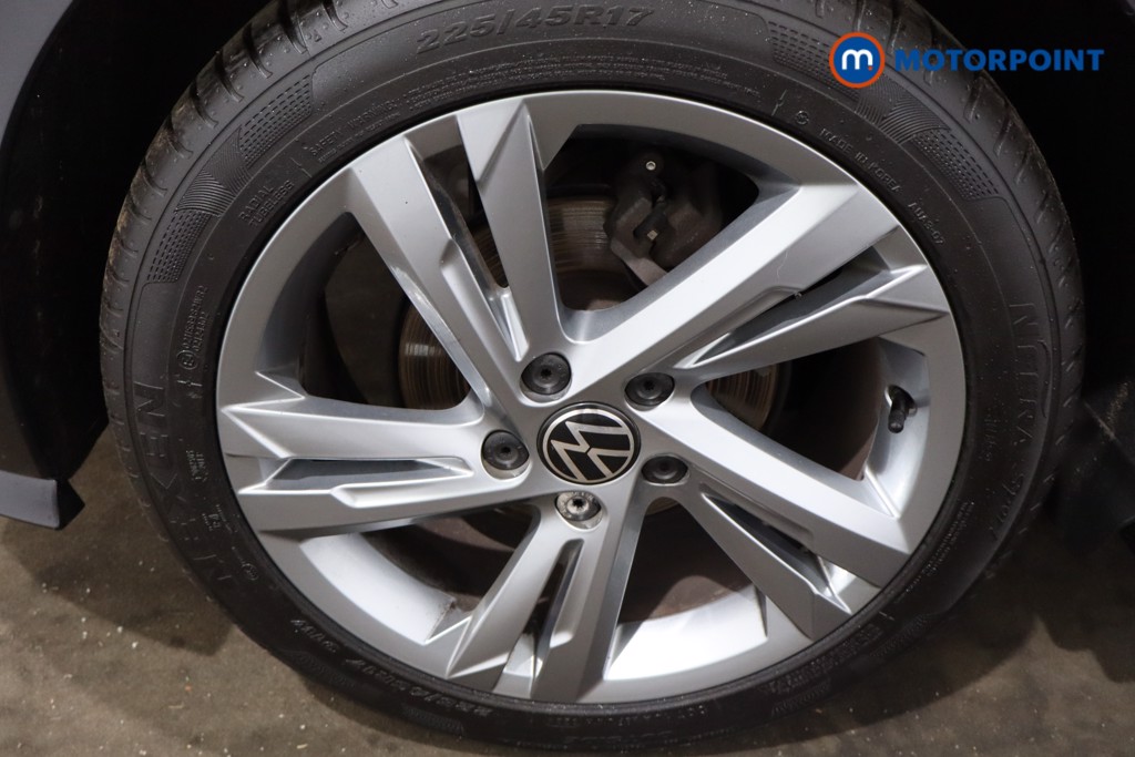 Volkswagen Golf R-Line Manual Petrol Hatchback - Stock Number (1548017) - 9th supplementary image