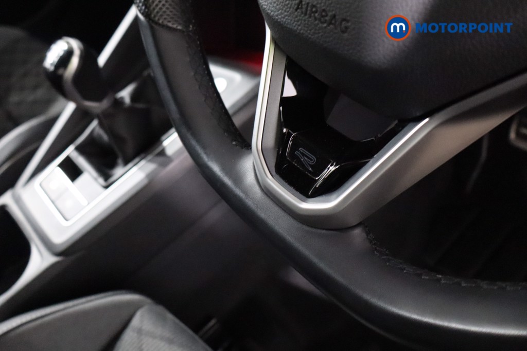 Volkswagen Golf R-Line Manual Petrol Hatchback - Stock Number (1548017) - 24th supplementary image