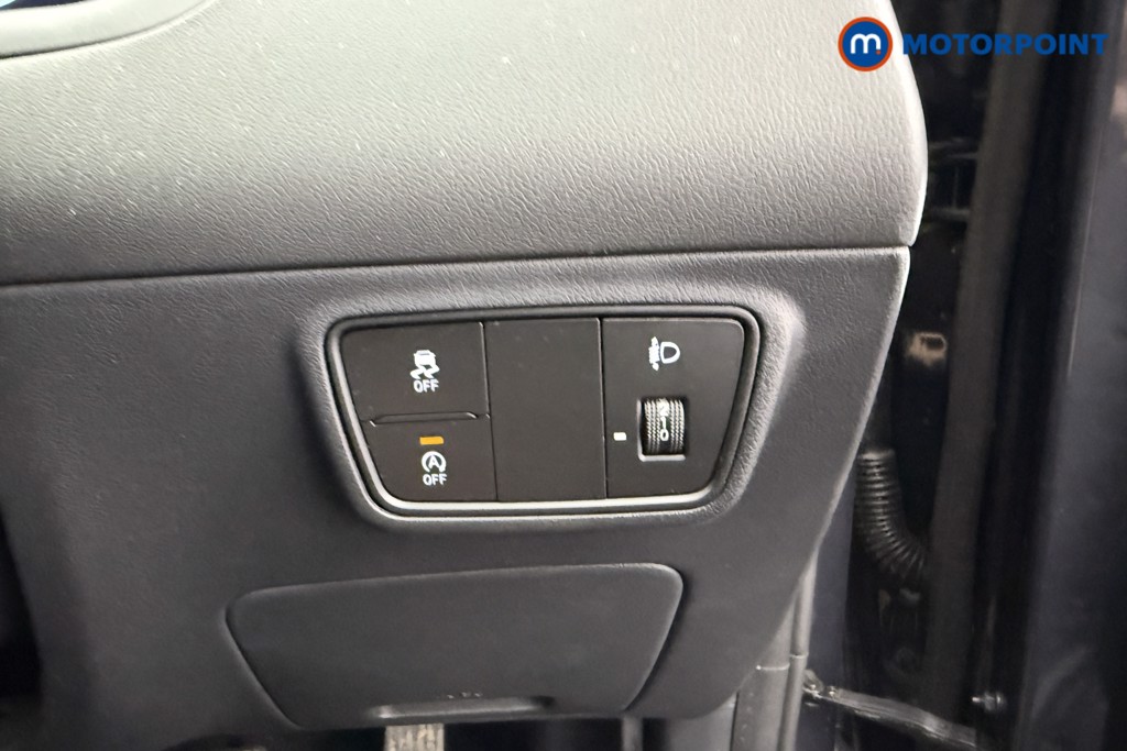 Hyundai Tucson Premium Manual Petrol SUV - Stock Number (1548020) - 15th supplementary image