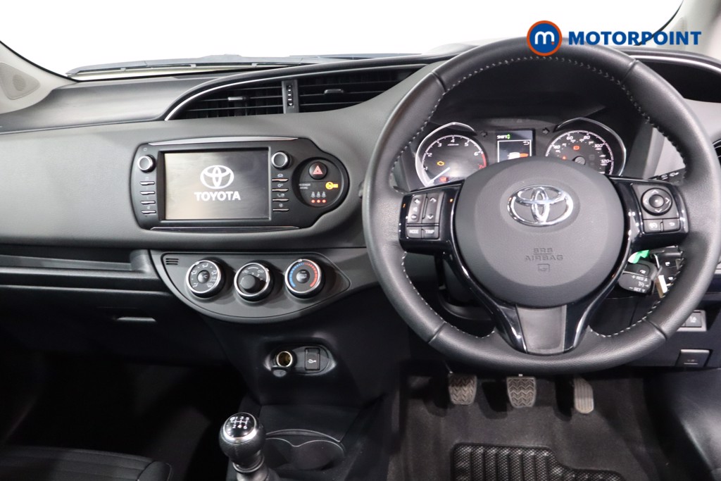 Toyota Yaris Icon Tech Manual Petrol Hatchback - Stock Number (1548110) - 3rd supplementary image