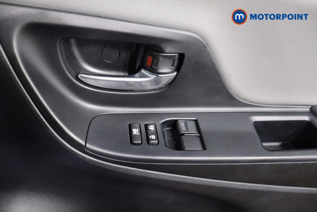Toyota Yaris Icon Tech Manual Petrol Hatchback - Stock Number (1548110) - 19th supplementary image
