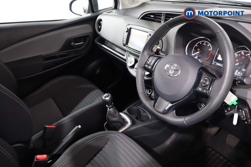 Toyota Yaris Icon Tech Manual Petrol Hatchback - Stock Number (1548110) - 23rd supplementary image