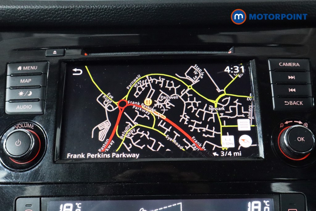 Nissan Qashqai Acenta Premium Manual Diesel SUV - Stock Number (1548173) - 2nd supplementary image