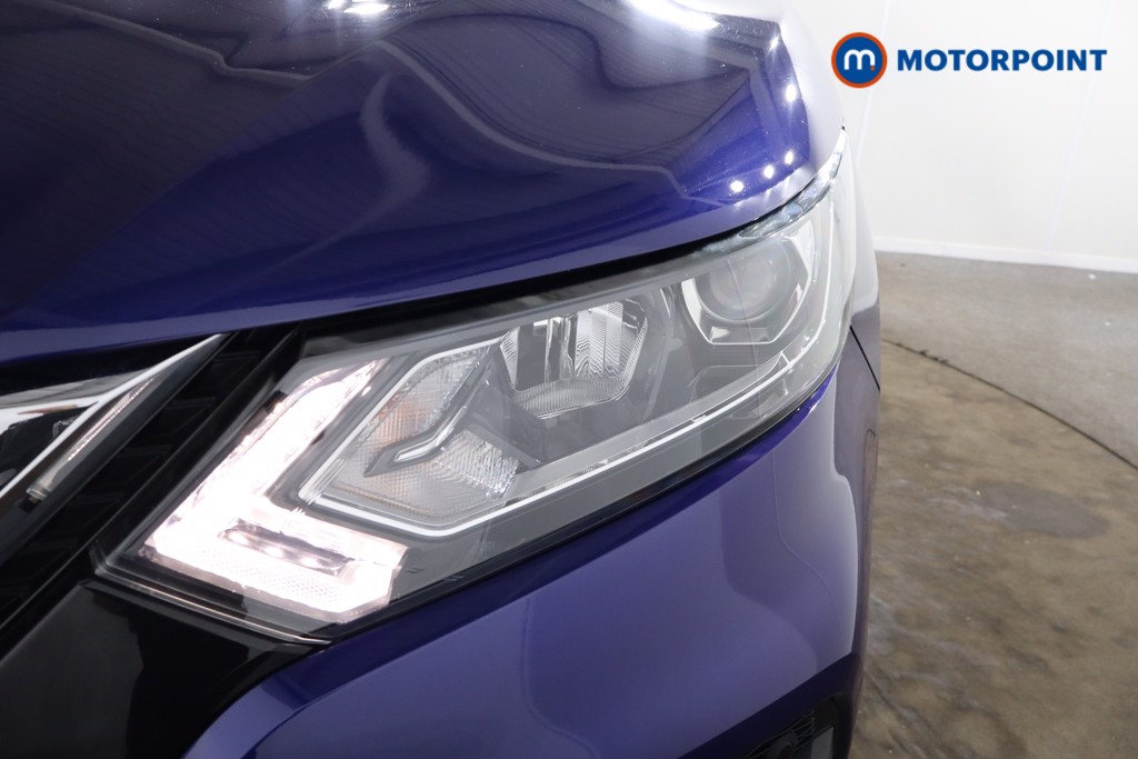 Nissan Qashqai Acenta Premium Manual Diesel SUV - Stock Number (1548173) - 19th supplementary image