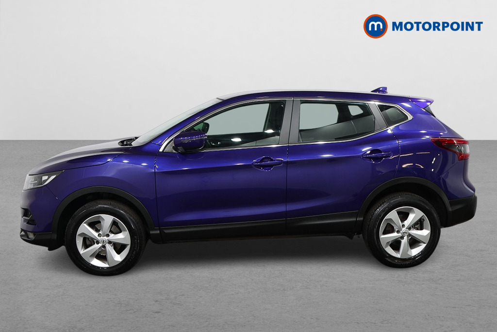 Nissan Qashqai Acenta Premium Manual Diesel SUV - Stock Number (1548173) - Passenger side