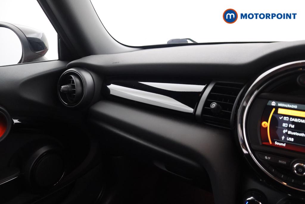 Mini Hatchback Cooper S Level 2 Automatic Electric Hatchback - Stock Number (1521504) - 7th supplementary image