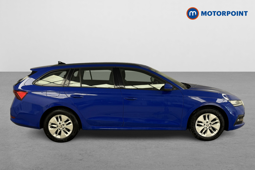 Skoda Octavia SE Manual Petrol Estate - Stock Number (1531163) - Drivers side