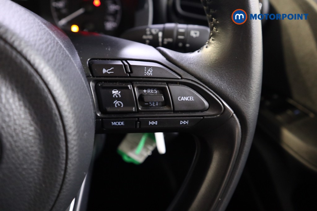 Toyota Yaris Icon Automatic Petrol-Electric Hybrid Hatchback - Stock Number (1532490) - 4th supplementary image