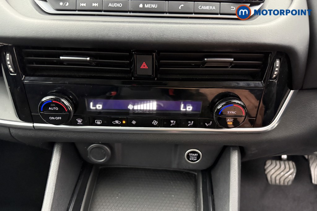 Nissan Qashqai Acenta Premium Automatic Petrol SUV - Stock Number (1533423) - 9th supplementary image