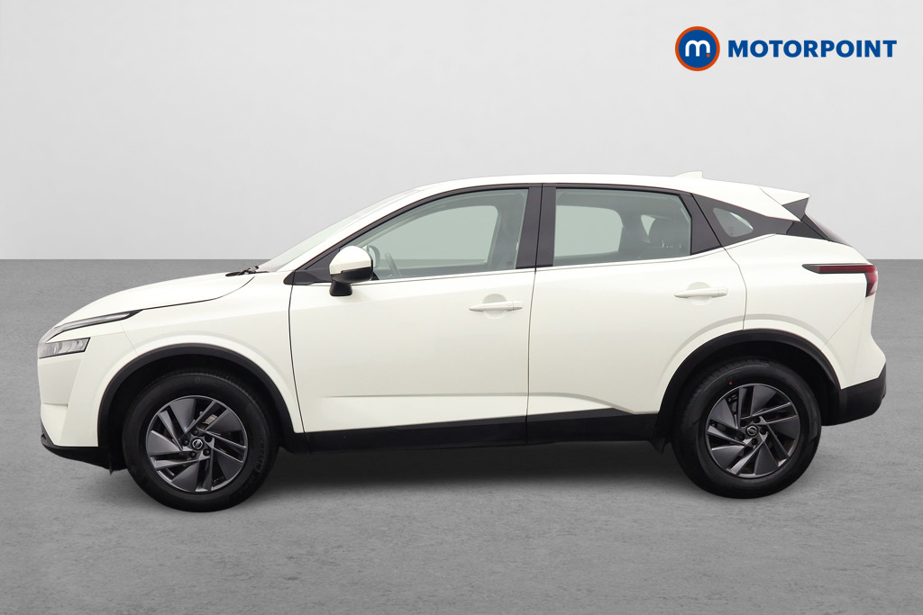 Nissan Qashqai Acenta Premium Automatic Petrol SUV - Stock Number (1533423) - Passenger side