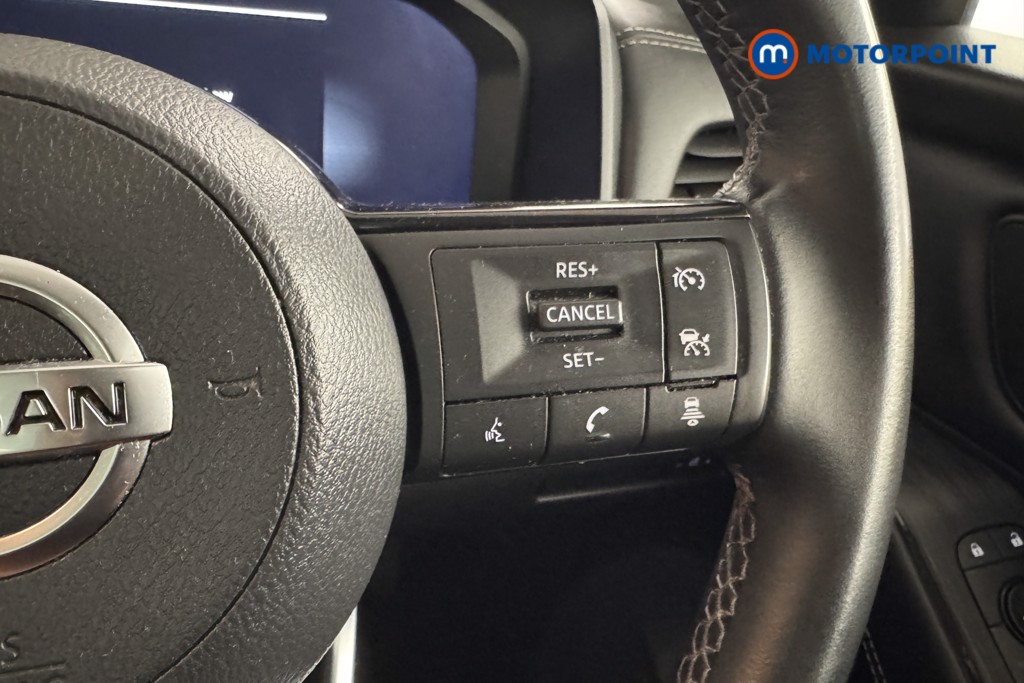 Nissan Qashqai N-Connecta Manual Petrol SUV - Stock Number (1535565) - 14th supplementary image