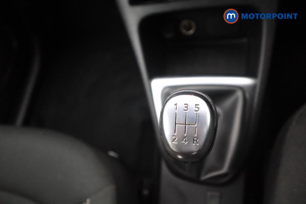 Renault Captur Iconic Manual Petrol SUV - Stock Number (1535594) - 10th supplementary image