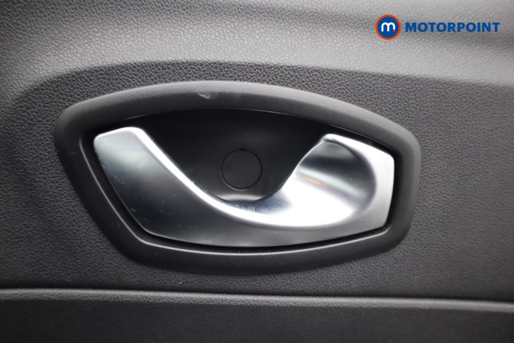 Renault Captur Iconic Manual Petrol SUV - Stock Number (1535594) - 15th supplementary image