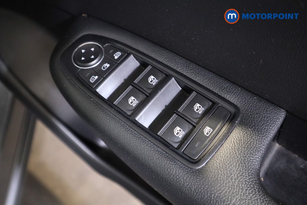 Renault Arkana Iconic Automatic Petrol-Electric Hybrid SUV - Stock Number (1536095) - 10th supplementary image