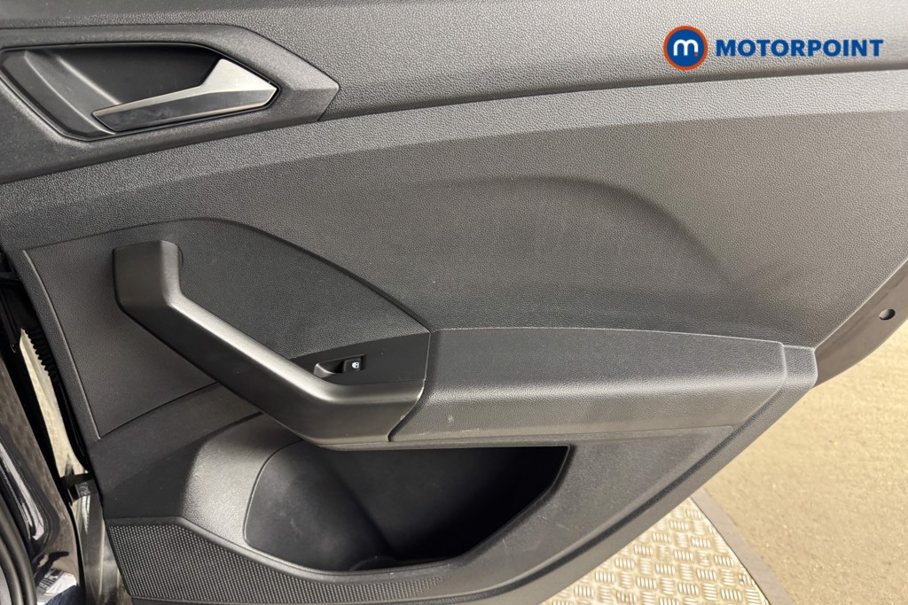 Volkswagen T-Cross Black Edition Automatic Petrol SUV - Stock Number (1536316) - 16th supplementary image