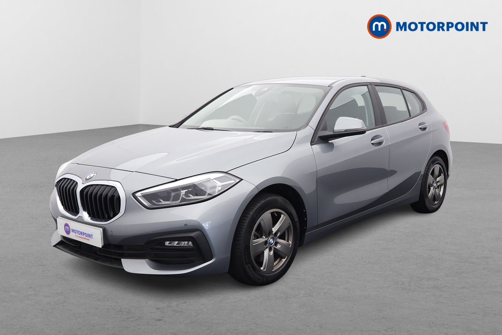 BMW 1 Series SE Automatic Petrol Hatchback - Stock Number (1536432) - Passenger side front corner