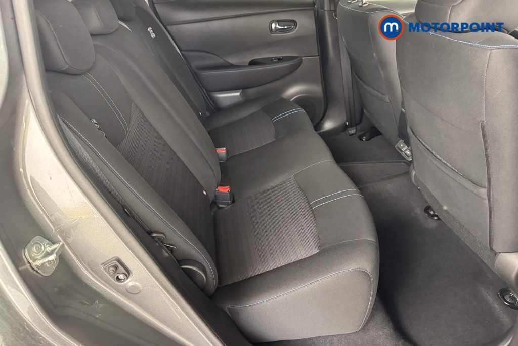 Nissan Leaf N-Connecta Automatic Electric Hatchback - Stock Number (1536909) - 4th supplementary image