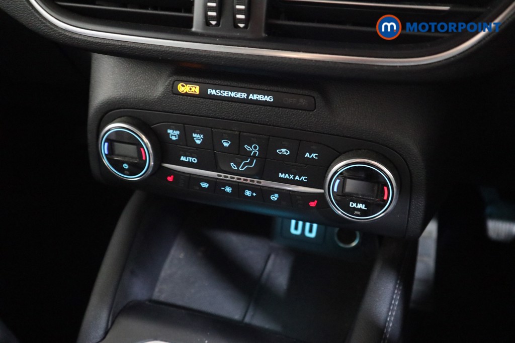 Ford Focus Titanium X Edition Manual Diesel Hatchback - Stock Number (1537981) - 8th supplementary image