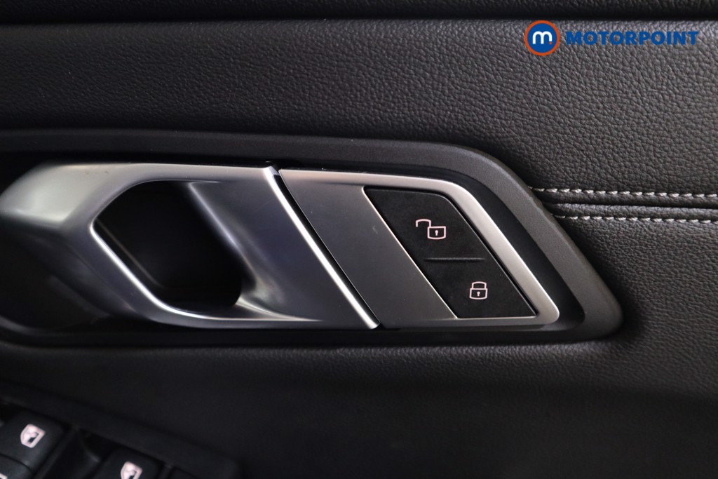 BMW 3 Series Sport Automatic Petrol Saloon - Stock Number (1539037) - 11th supplementary image