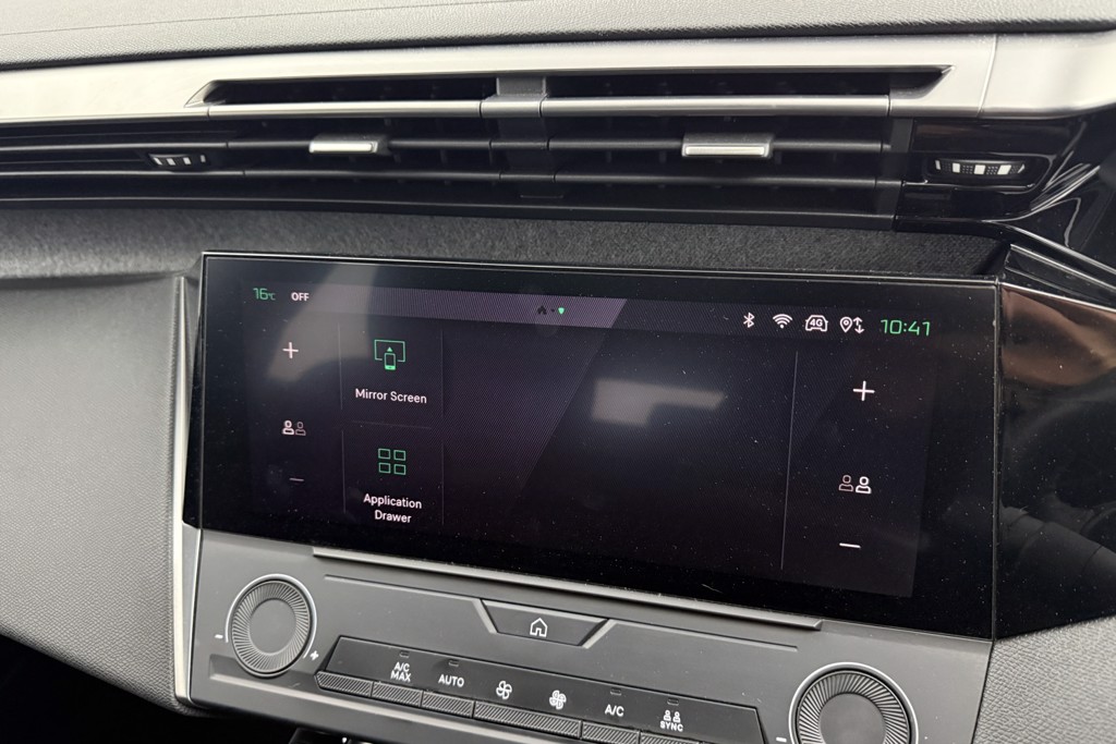 Peugeot 308 Active Premium Automatic Petrol Hatchback - Stock Number (1539520) - 9th supplementary image