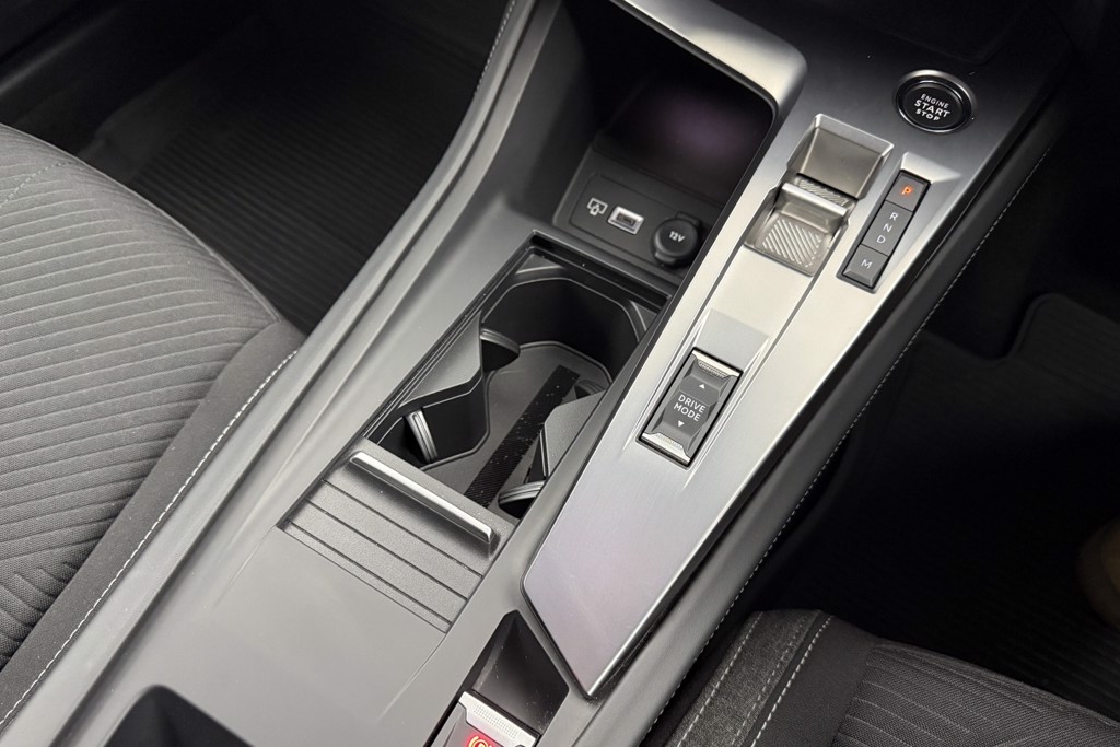 Peugeot 308 Active Premium Automatic Petrol Hatchback - Stock Number (1539520) - 15th supplementary image