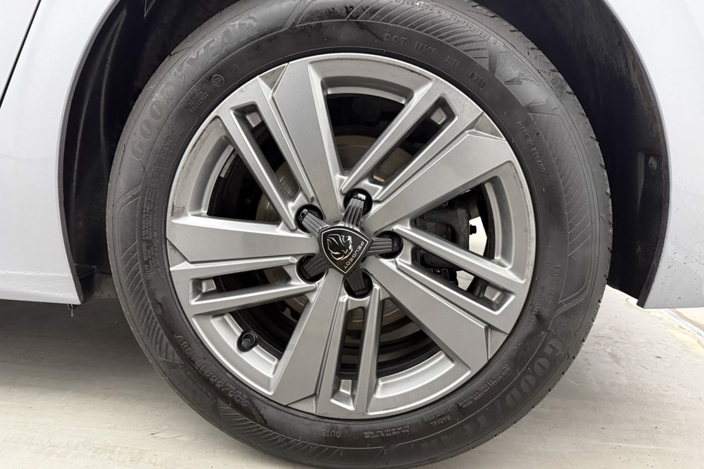 Peugeot 308 Active Premium Automatic Petrol Hatchback - Stock Number (1539520) - 29th supplementary image