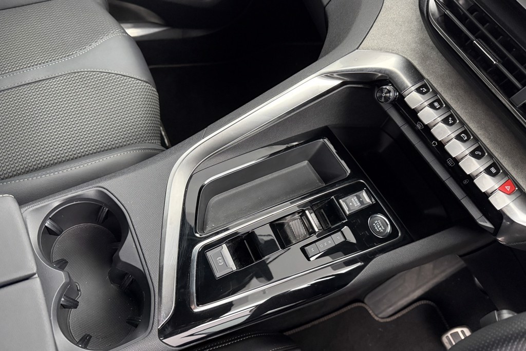 Peugeot 5008 GT Automatic Diesel SUV - Stock Number (1539537) - 6th supplementary image
