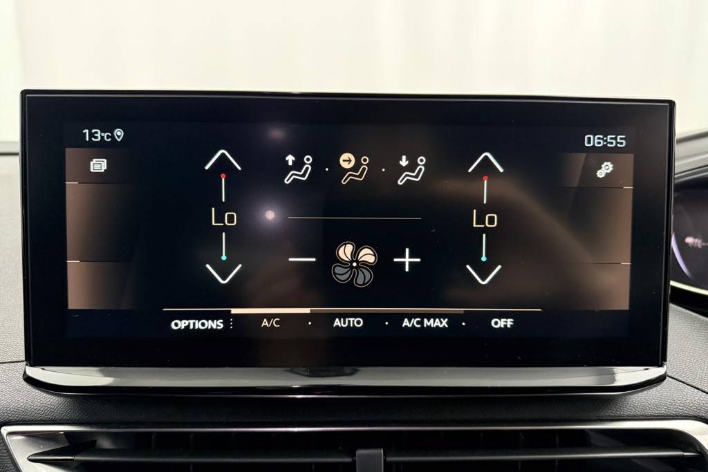 Peugeot 5008 GT Automatic Diesel SUV - Stock Number (1539537) - 9th supplementary image