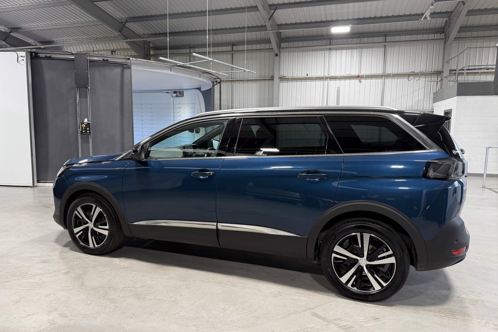 Peugeot 5008 GT Automatic Diesel SUV - Stock Number (1539537) - 1st supplementary image