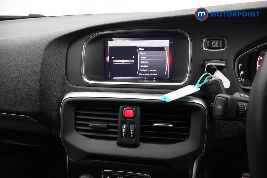 Volvo V40 R Design Nav Plus Automatic Petrol Hatchback - Stock Number (1539983) - 5th supplementary image