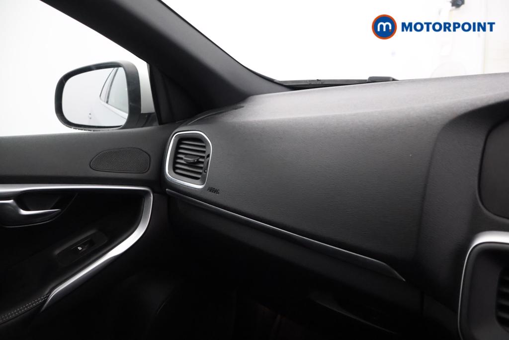 Volvo V40 R Design Nav Plus Automatic Petrol Hatchback - Stock Number (1539983) - 7th supplementary image