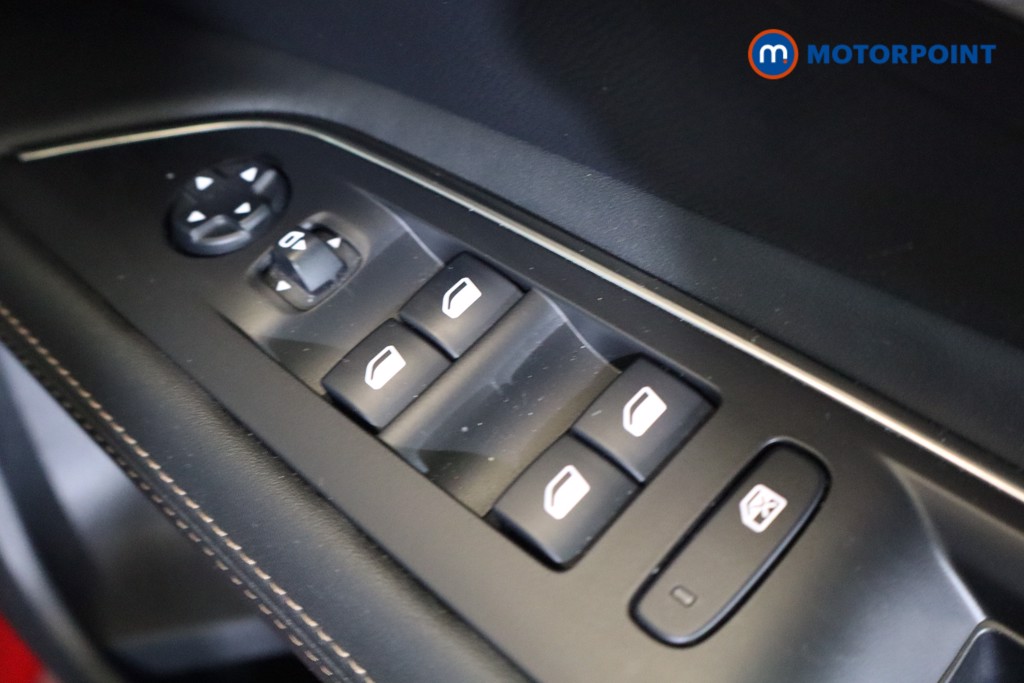 Peugeot 3008 Gt Line Automatic Petrol SUV - Stock Number (1540403) - 9th supplementary image