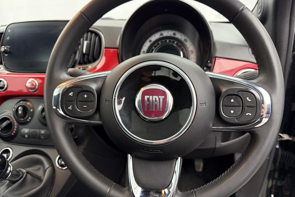 Fiat 500 RED Manual Petrol-Electric Hybrid Hatchback - Stock Number (1541099) - 2nd supplementary image