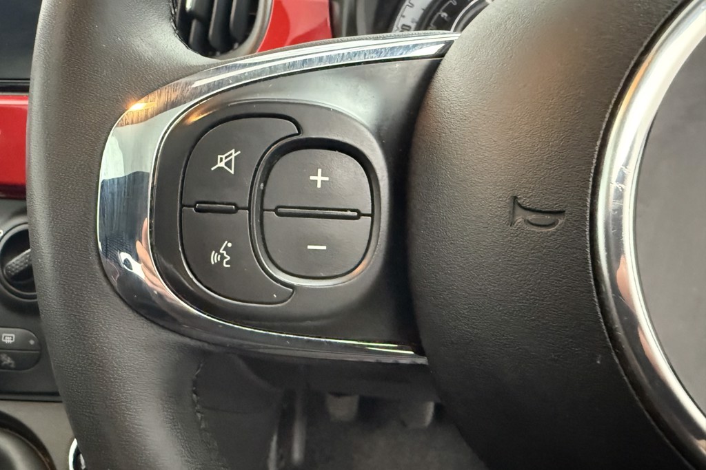 Fiat 500 RED Manual Petrol-Electric Hybrid Hatchback - Stock Number (1541099) - 3rd supplementary image