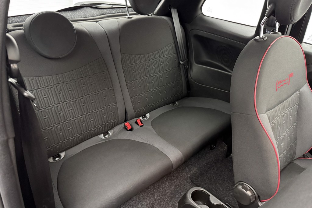 Fiat 500 RED Manual Petrol-Electric Hybrid Hatchback - Stock Number (1541099) - 19th supplementary image