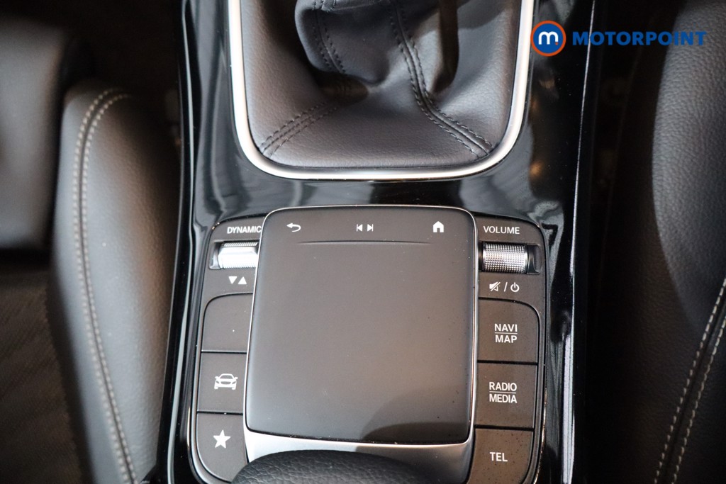 Mercedes-Benz A Class SE Manual Petrol Hatchback - Stock Number (1541507) - 17th supplementary image