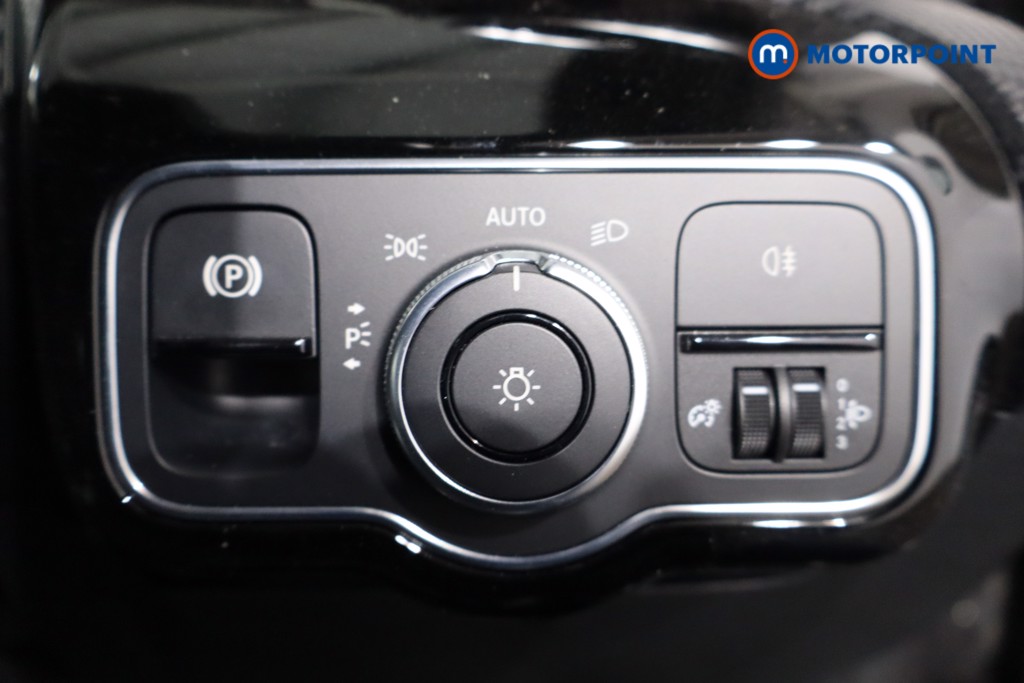 Mercedes-Benz A Class SE Manual Petrol Hatchback - Stock Number (1541507) - 21st supplementary image