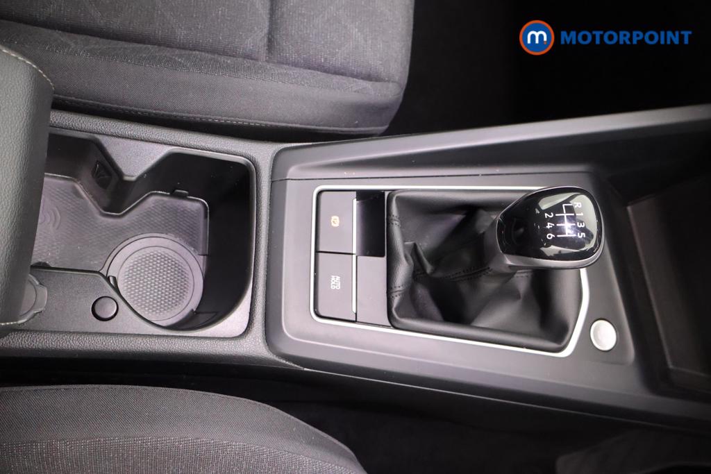 Volkswagen Golf Life Manual Petrol Hatchback - Stock Number (1541902) - 6th supplementary image