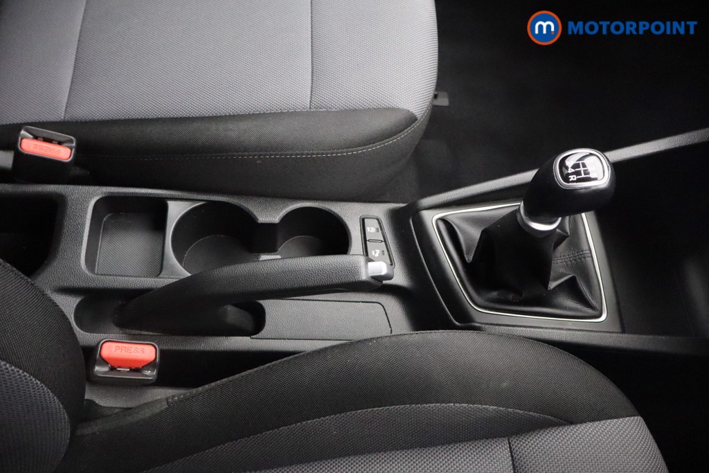 Hyundai I20 Play Manual Petrol Hatchback - Stock Number (1542760) - 7th supplementary image