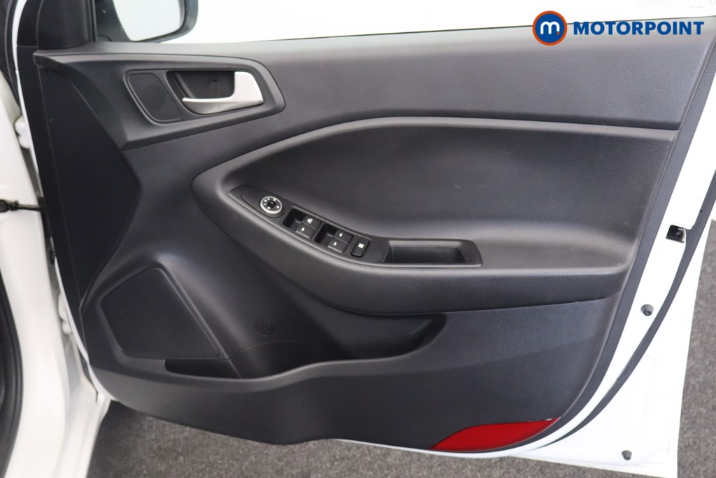 Hyundai I20 Play Manual Petrol Hatchback - Stock Number (1542760) - 13th supplementary image