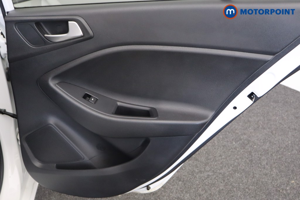 Hyundai I20 Play Manual Petrol Hatchback - Stock Number (1542760) - 14th supplementary image
