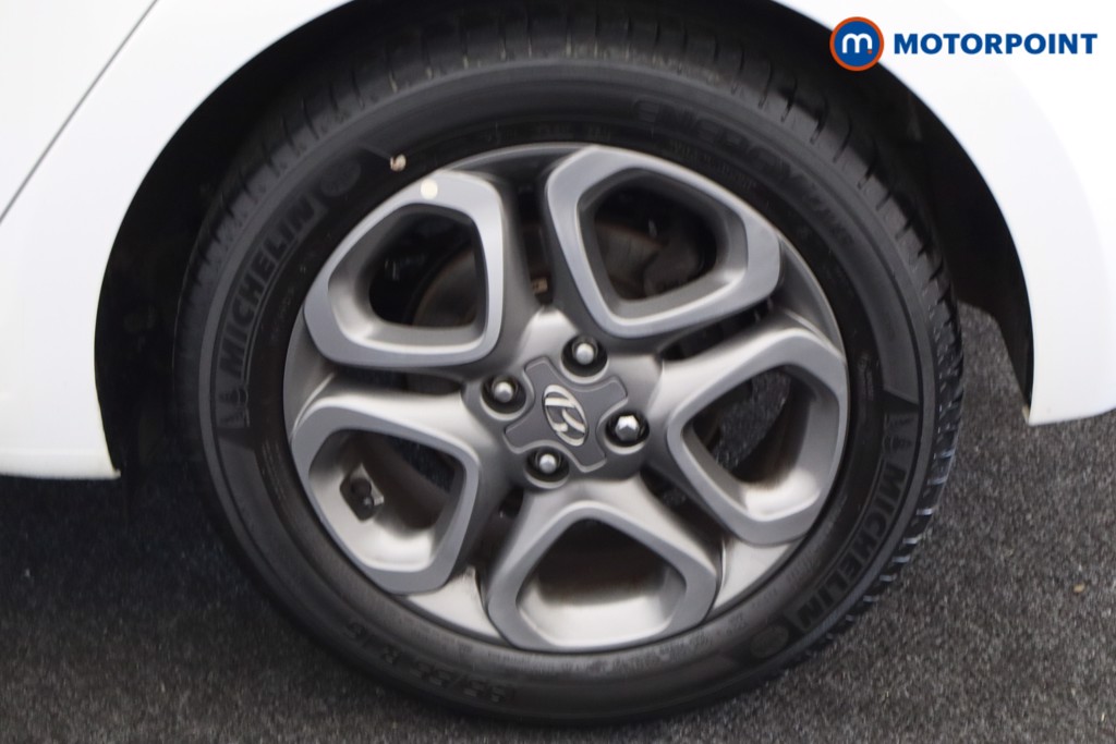 Hyundai I20 Play Manual Petrol Hatchback - Stock Number (1542760) - 19th supplementary image