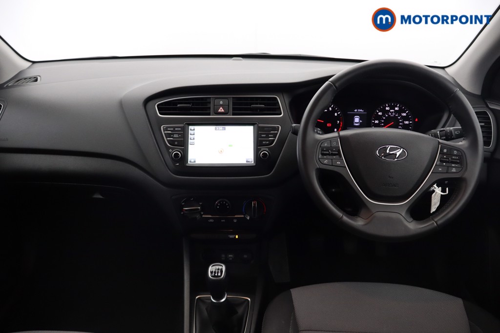 Hyundai I20 Play Manual Petrol Hatchback - Stock Number (1542760) - 1st supplementary image